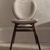 A Conversation Piece Ruokailutuoli Dark Oak/White Sands