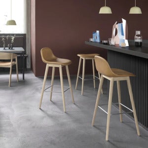 Fiber baarituoli korkea Wood Base - 75 cm - Black/Anthracite
